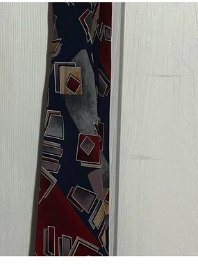 Modern Geometric Men's Tie in Navy & Burgundy